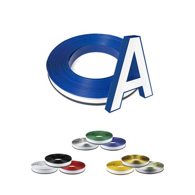 Capa de aluminio perforada con letra de canal de recorte