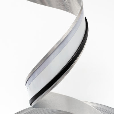 Capa de recorte de canales de aluminio para señales