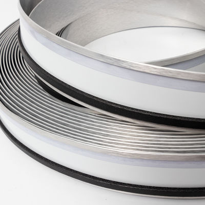 Capa de recorte de canales de aluminio para señales