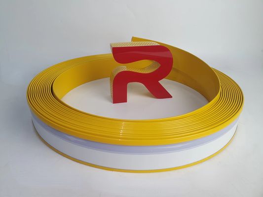 Es una bobina de cartas de aluminio de aleación impermeable para señalización de canales de aluminio LED