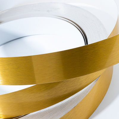 Publicidad iluminada con bobina de aluminio