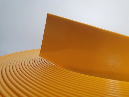 Carta de canal de aluminio con tapa de recorte con ancho de 70 mm en amarillo Carta de canal de aluminio